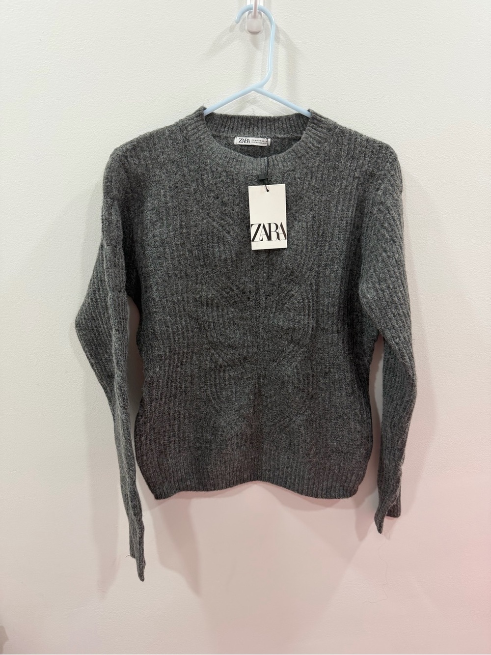 ZARA Gray Ribbed Knit Crewneck Sweater Medium NWT
